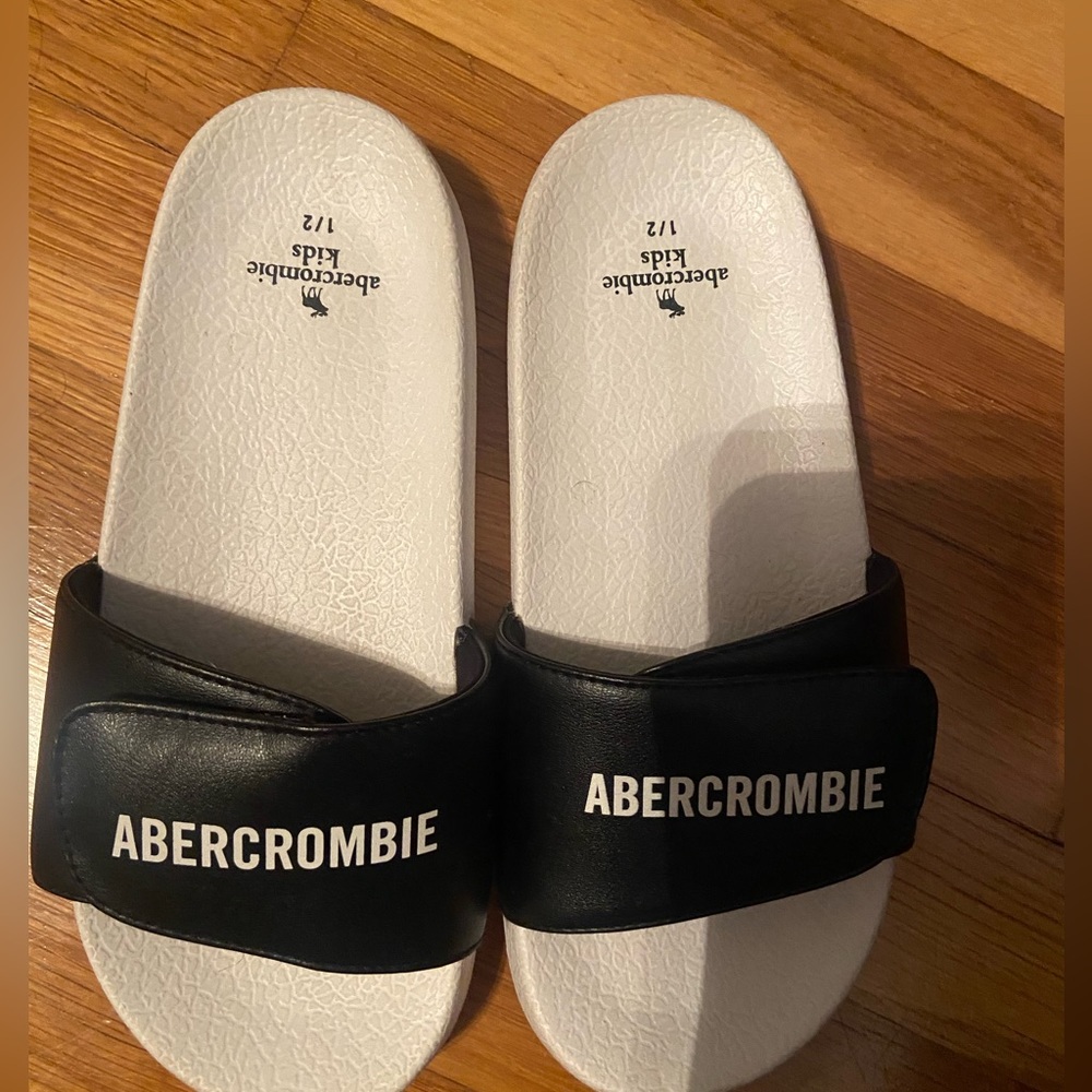 Abercrombie Kids Slides